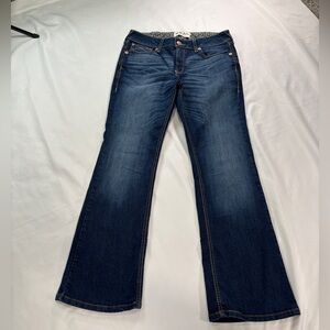 Ariat real denim 31s women’s.  Lot E